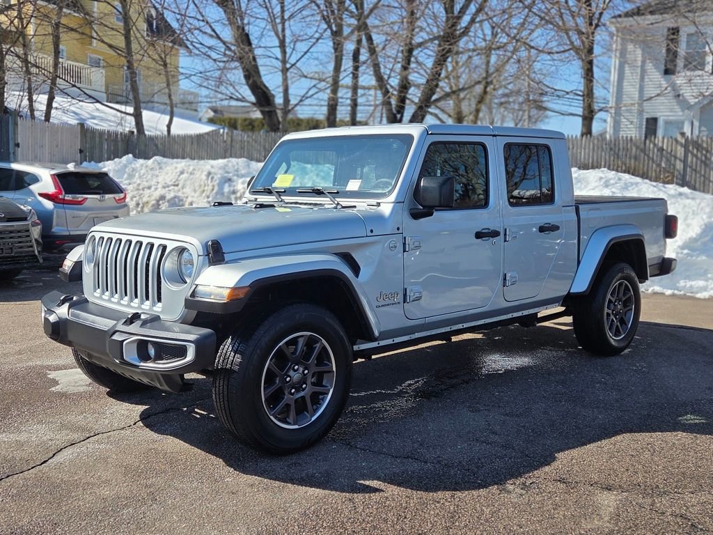 Used 2023 Jeep Gladiator Overland image 2