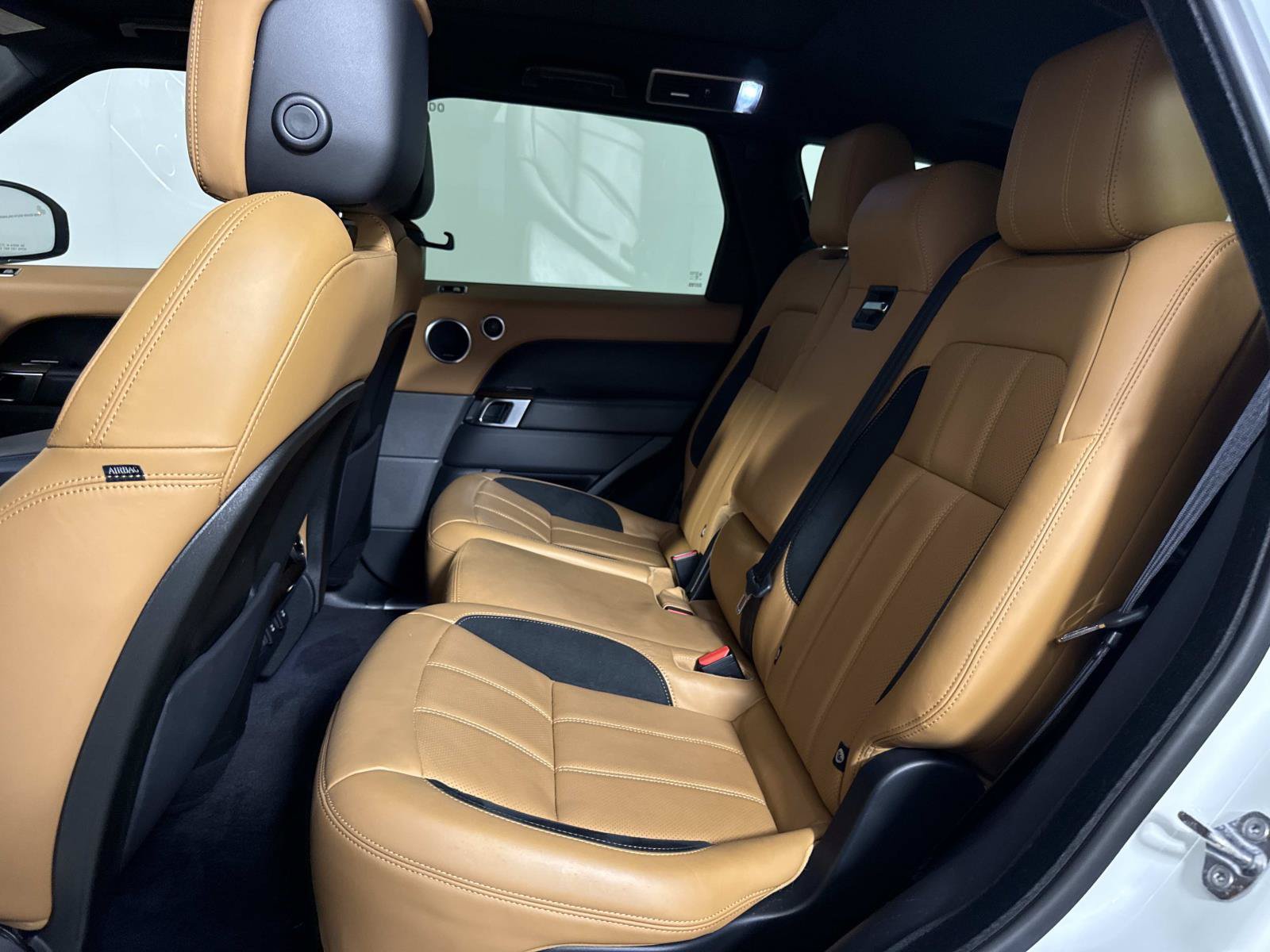 Used 2019 Land Rover Range Rover Sport Supercharged AWD/4WD image 12