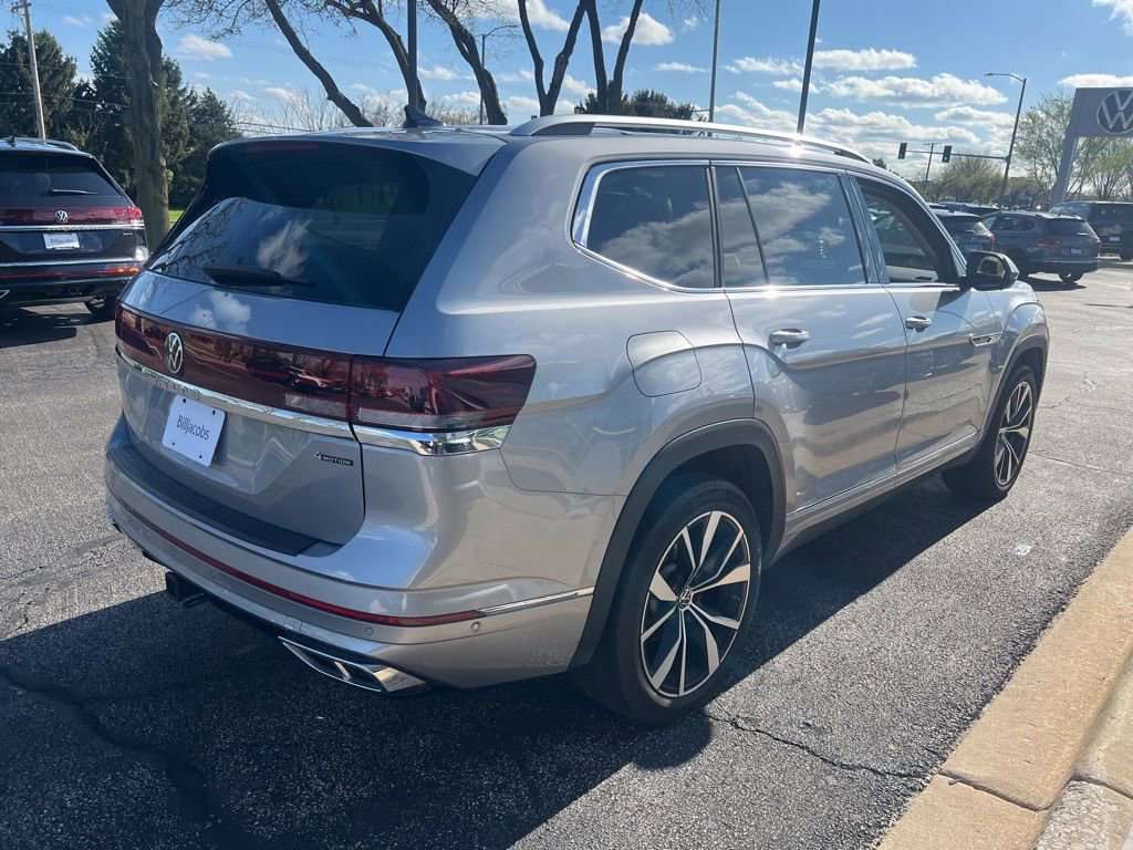 Used 2024 Volkswagen Atlas SEL Premium R-Line AWD/4WD image 6