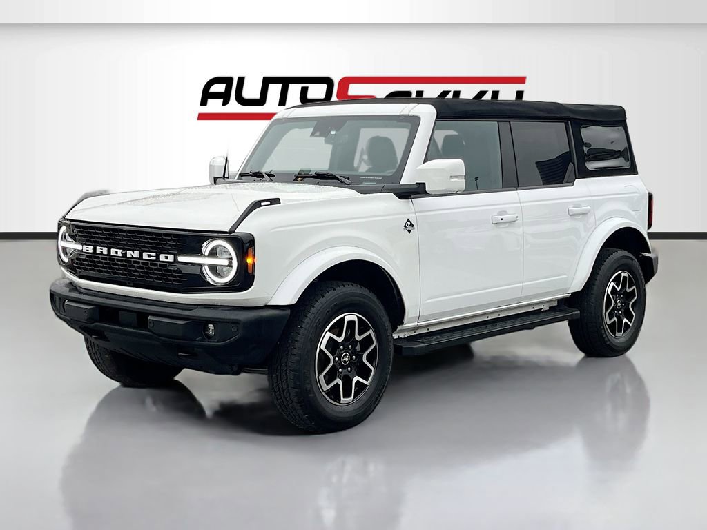 Used 2022 Ford Bronco Outer Banks AWD/4WD image 3