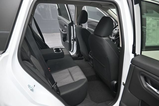 New 2026 Nissan Rogue SV w/ Cold Weather Package AWD/4WD image 30