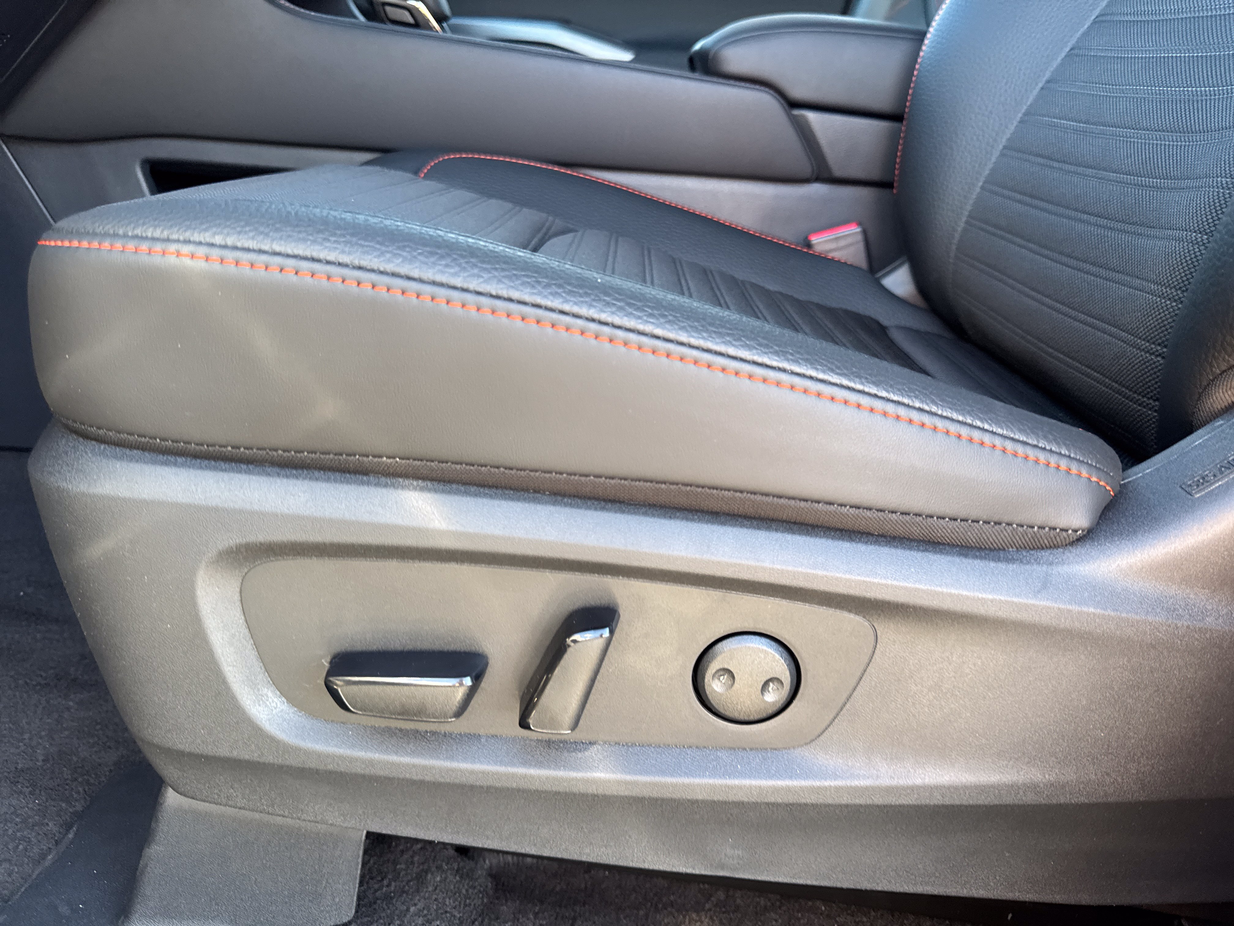 New 2026 Nissan Pathfinder Rock Creek AWD/4WD image 10