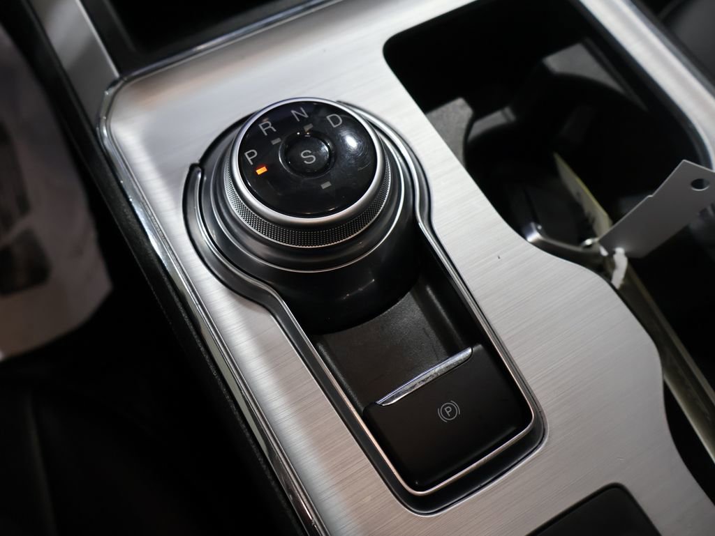 Used 2022 Ford Edge SEL w/ Convenience Package image 35