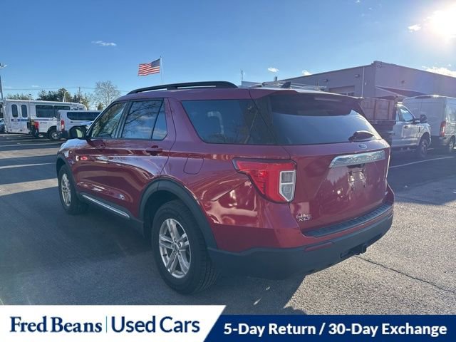 Certified 2022 Ford Explorer XLT w/ Class IV Trailer Tow Package image 5
