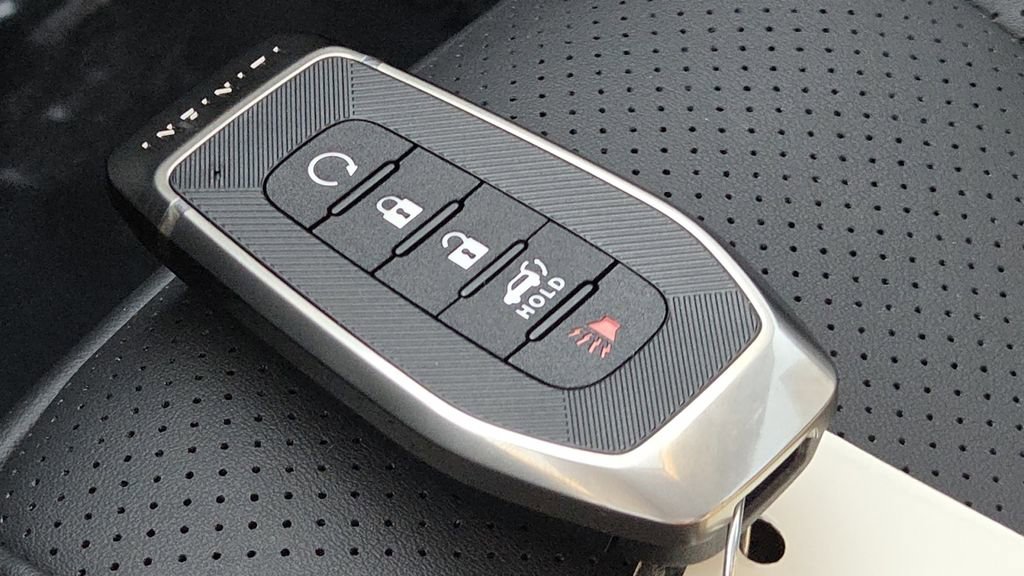 New 2026 INFINITI QX60 Luxe image 40