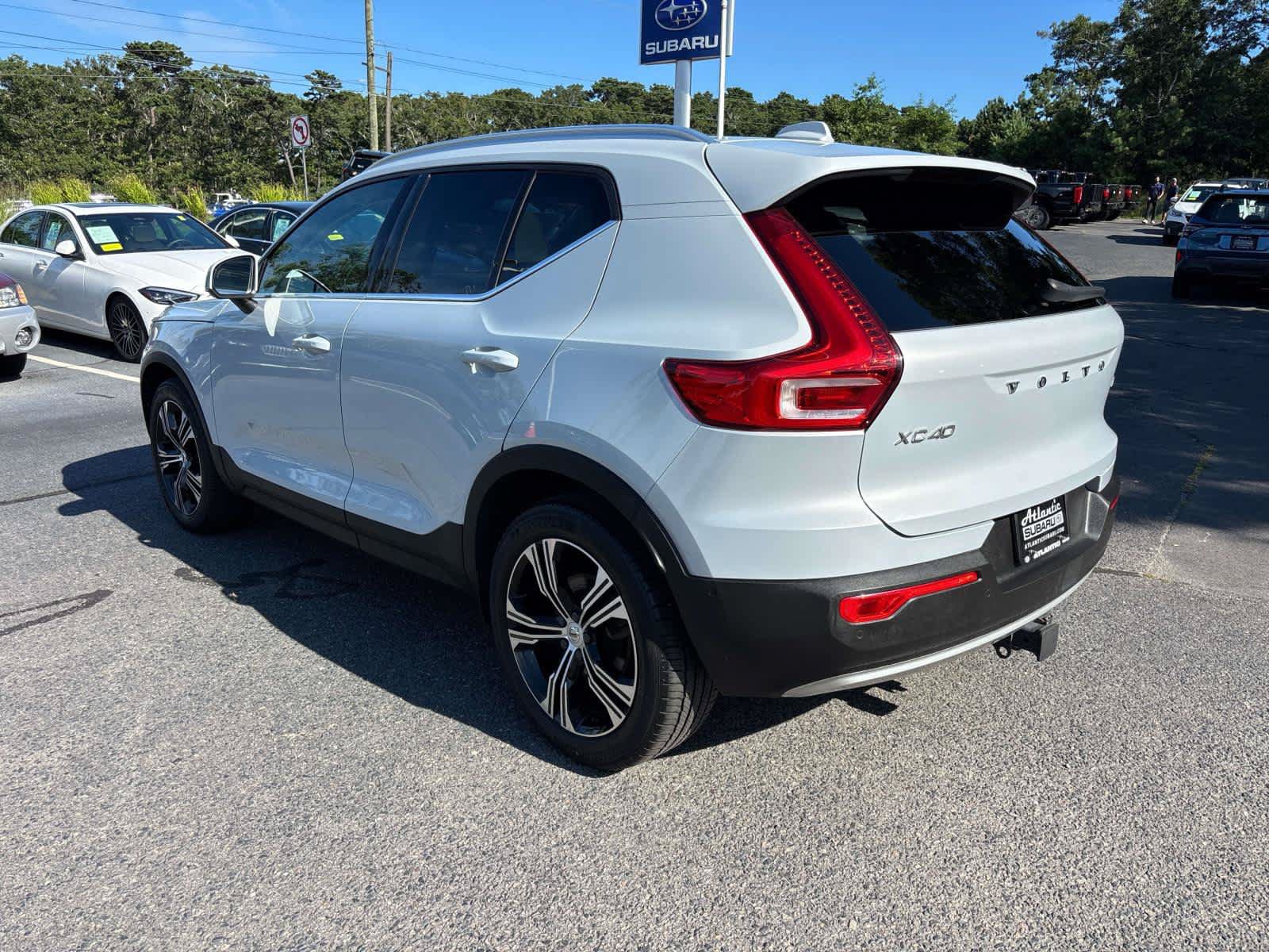 Used 2021 Volvo XC40 T5 Inscription w/ Advanced Package AWD/4WD image 5
