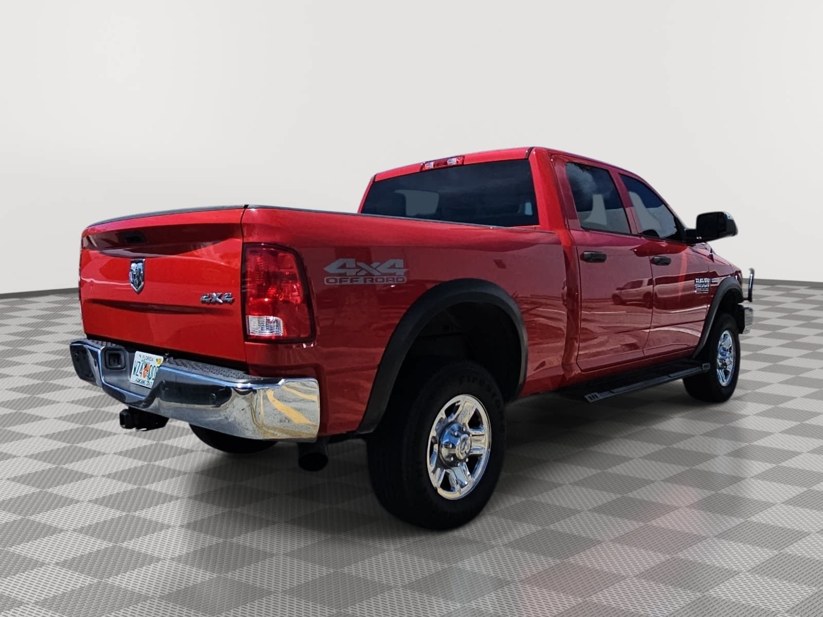 Used 2018 RAM 2500 Tradesman w/ Chrome Appearance Group AWD/4WD image 8
