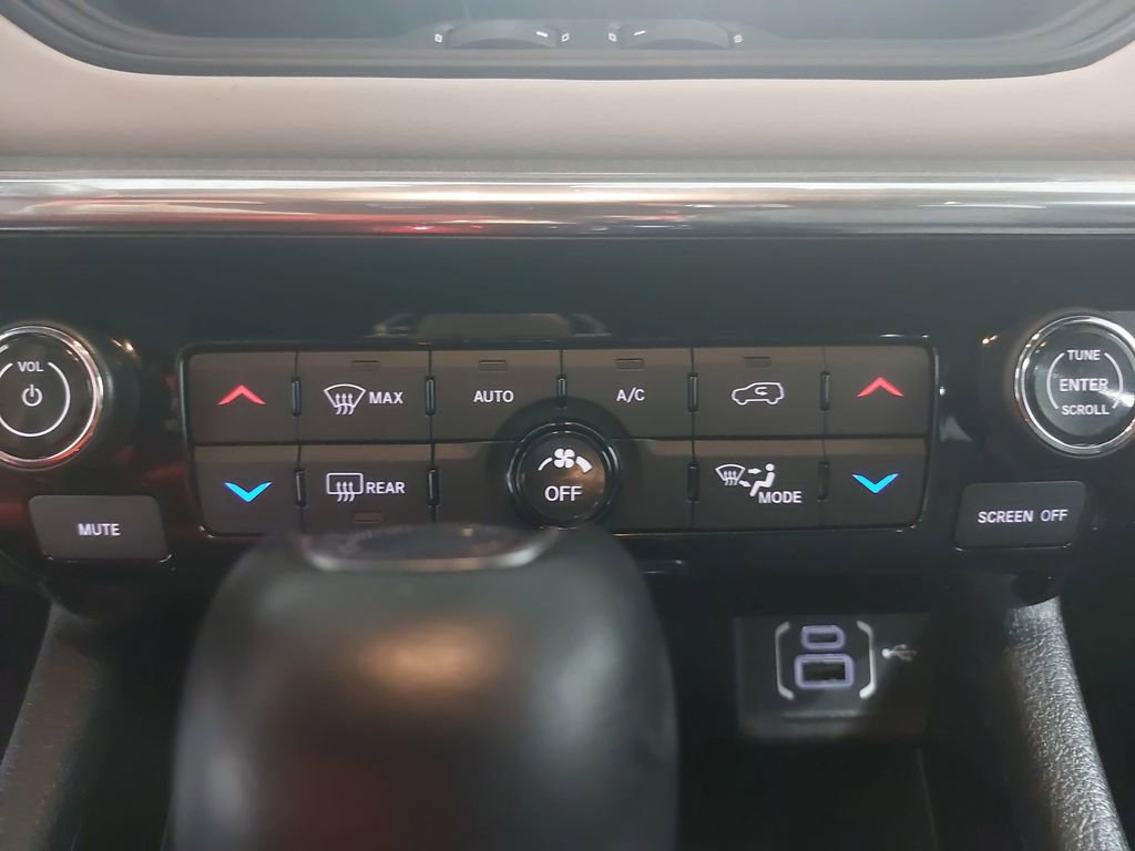 Used 2023 Jeep Compass Limited w/ Elite Group image 20