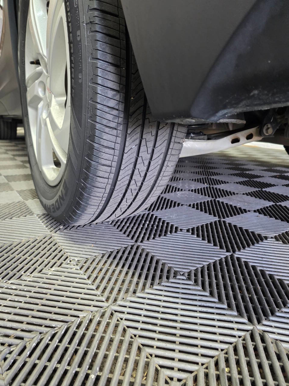 Used 2018 GMC Terrain SLE w/ Driver Convenience Package image 35