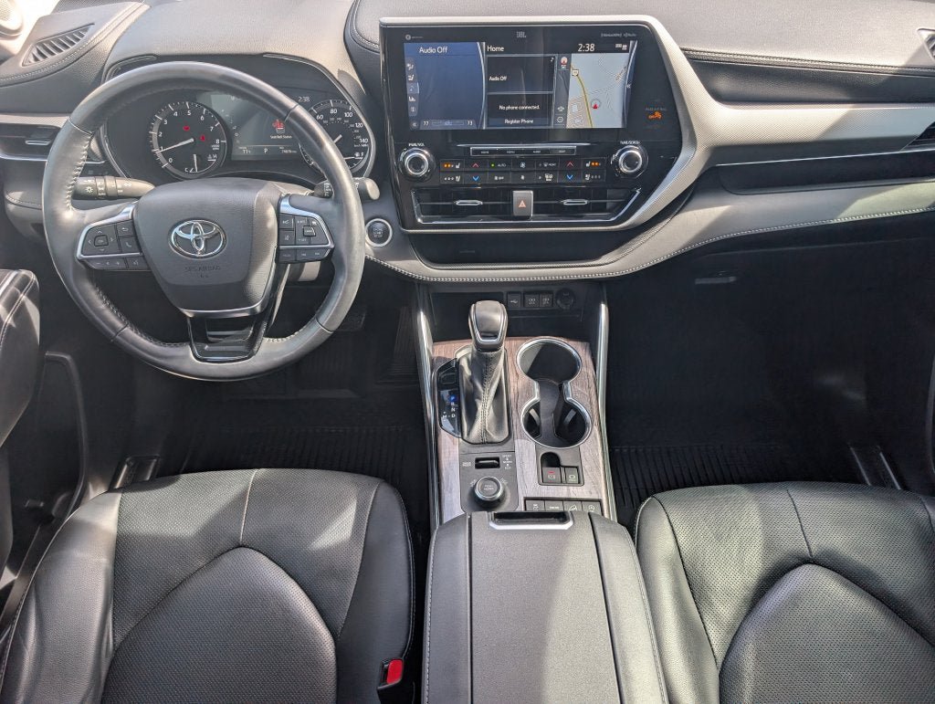 Certified 2021 Toyota Highlander Platinum AWD/4WD image 33