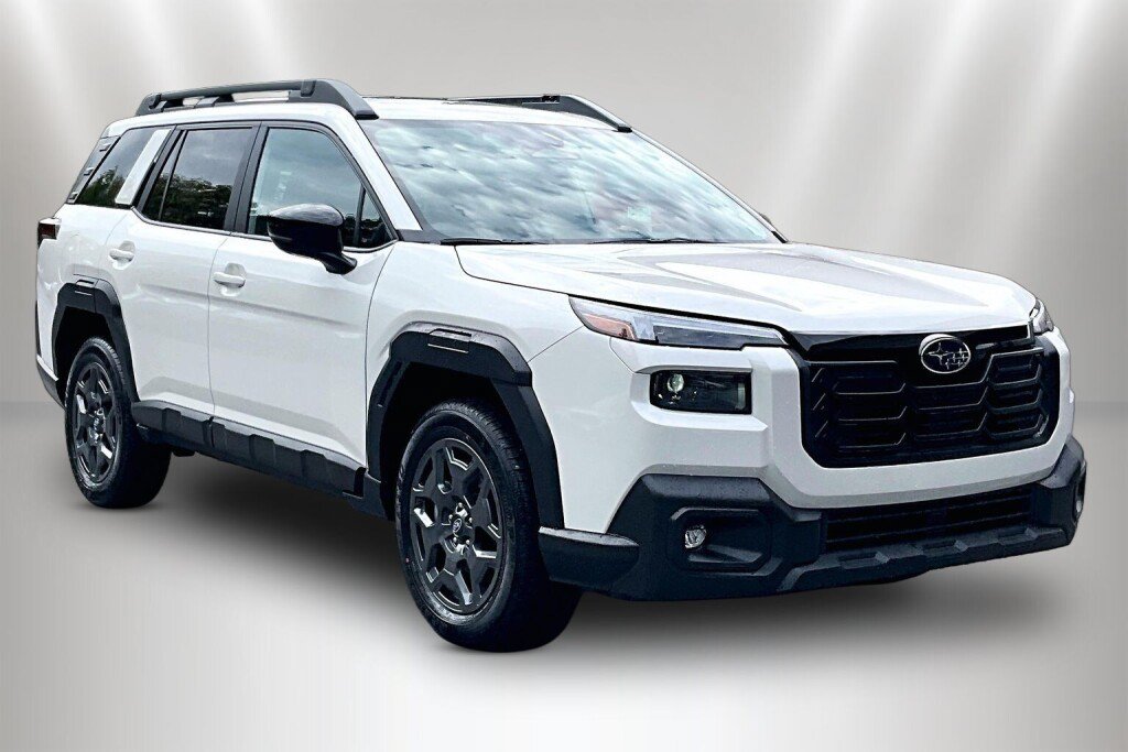 New 2026 Subaru Outback Premium AWD/4WD image 1