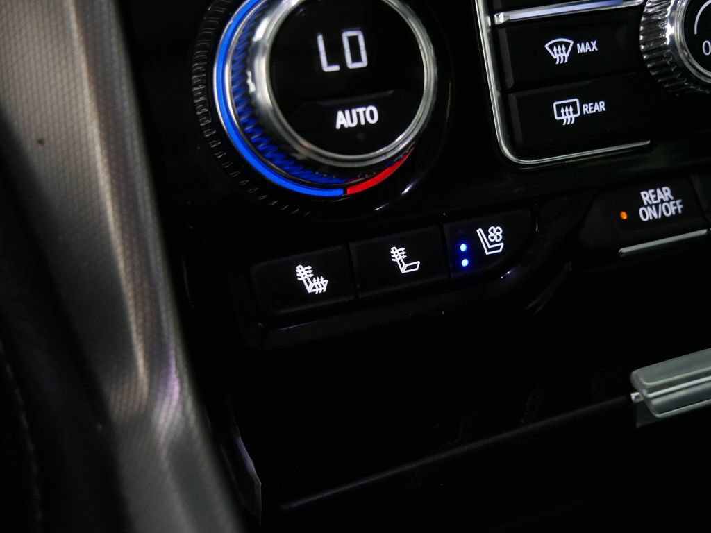 Used 2023 GMC Yukon XL Denali w/ Max Trailering Package AWD/4WD image 27