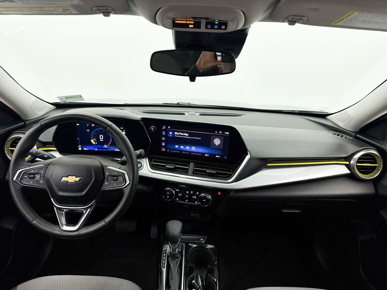 Used 2024 Chevrolet Trax LT w/ Driver Confidence Package FWD image 18