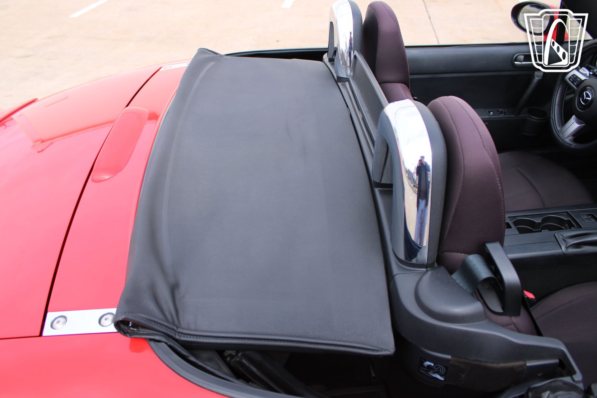 Used 2006 MAZDA MX-5 Miata Sport RWD image 9