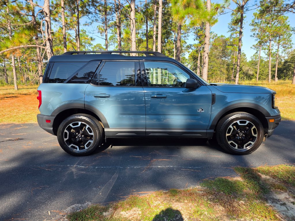 Used 2022 Ford Bronco Sport Outer Banks w/ Tech Package AWD/4WD image 6
