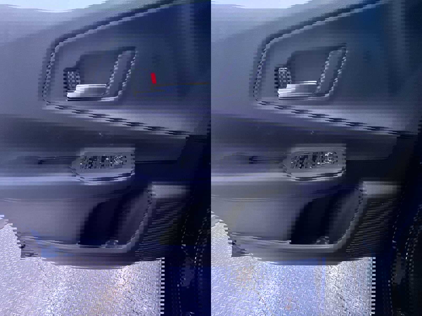 New 2026 Toyota Prius Plug-In Hybrid image 12