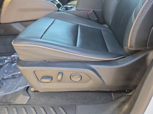 Used 2023 GMC Canyon Denali AWD/4WD image 25