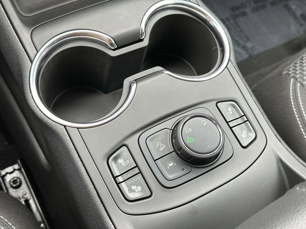 Certified 2023 GMC Terrain SLE w/ Driver Convenience Package image 29