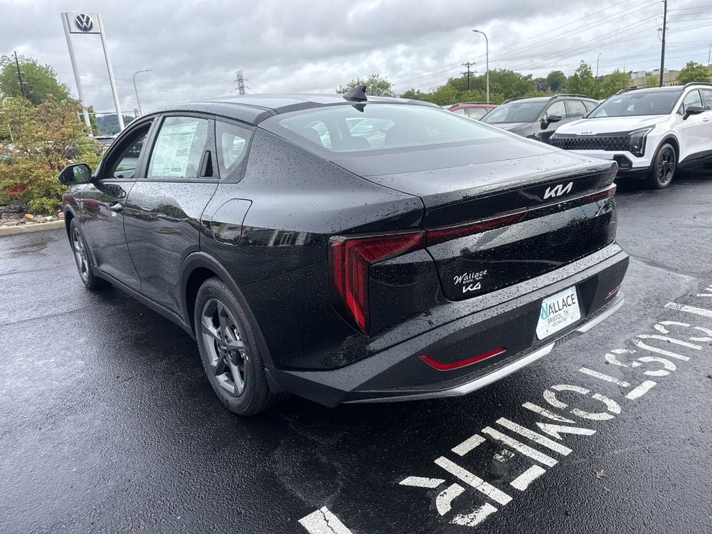 New 2026 Kia K4 FWD image 3