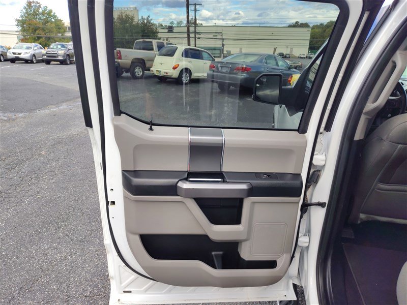 Used 2019 Ford F150 XLT w/ Equipment Group 302A Luxury image 36