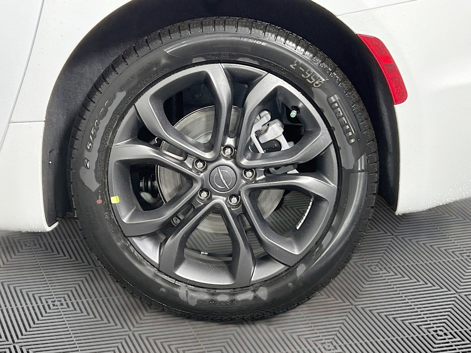 New 2026 Chrysler Pacifica Select FWD image 35