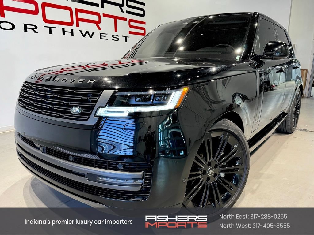 Used 2025 Land Rover Range Rover SE AWD/4WD image 1
