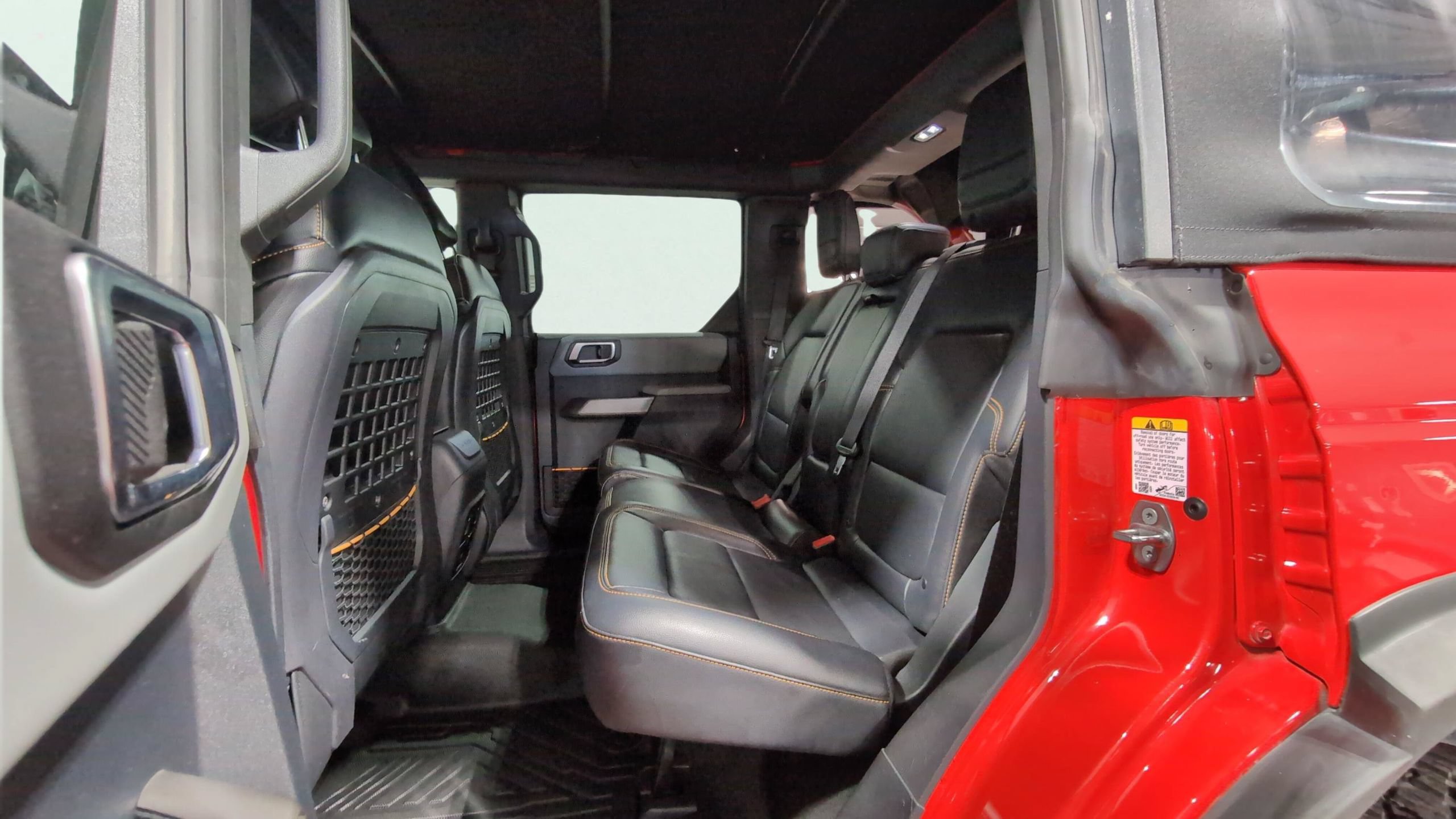 Used 2022 Ford Bronco Badlands w/ Sasquatch Package AWD/4WD image 14