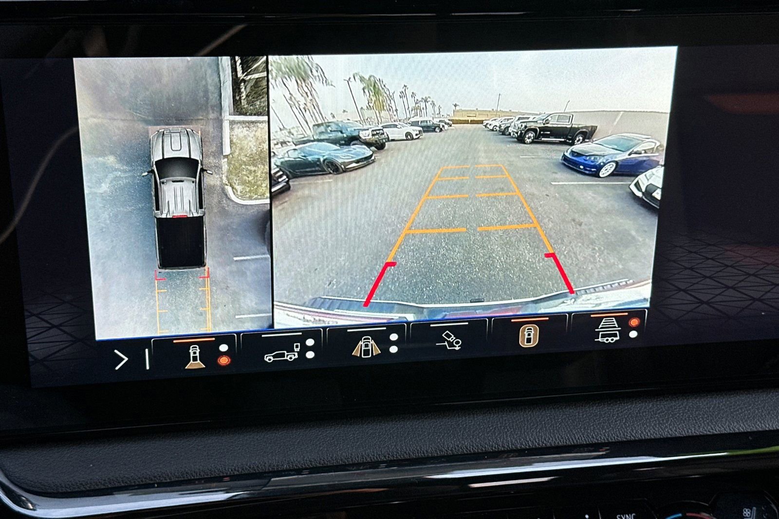 Certified 2024 GMC Sierra 2500 AT4 w/ AT4 Preferred Package image 19