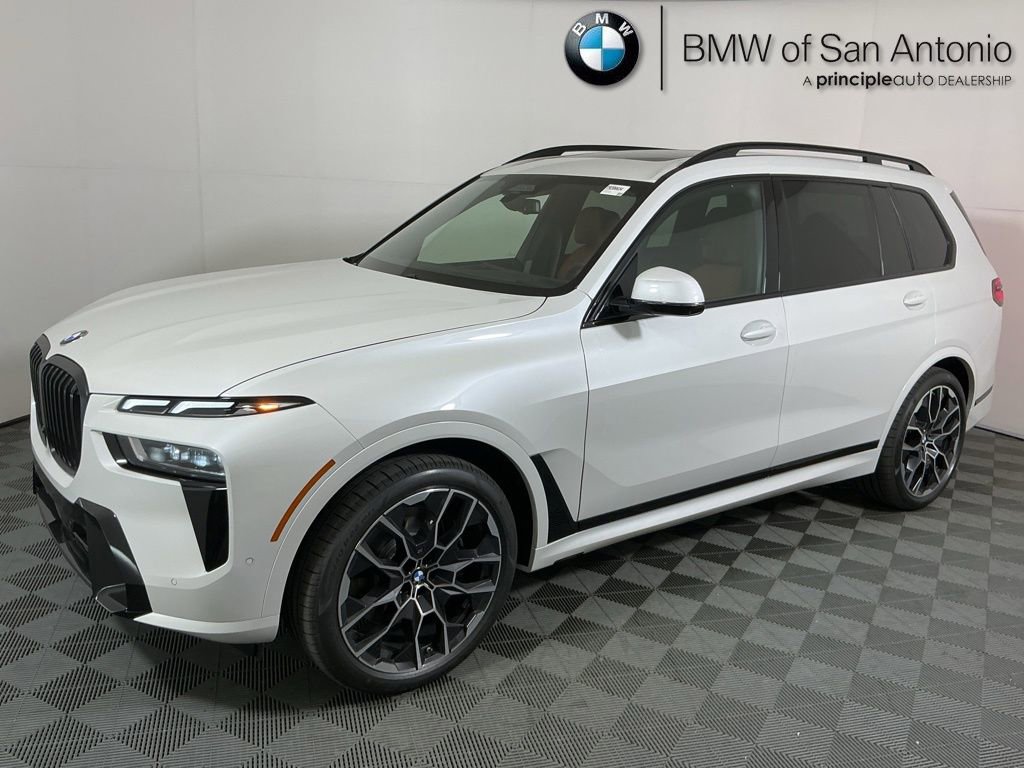 New 2026 BMW X7 xDrive40i w/ M Sport Package