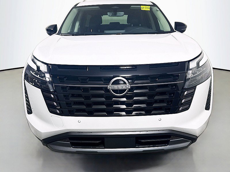 New 2026 Nissan Pathfinder SL AWD/4WD image 2