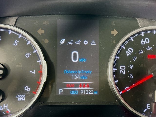 Used 2020 Toyota RAV4 LE FWD image 12