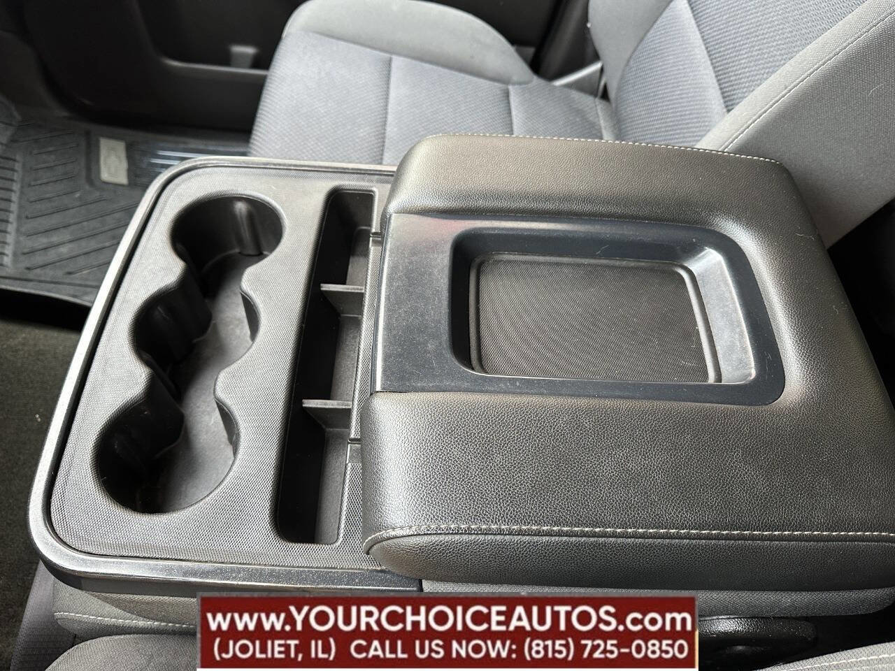 Used 2017 Chevrolet Silverado 1500 LT w/ All Star Edition image 38