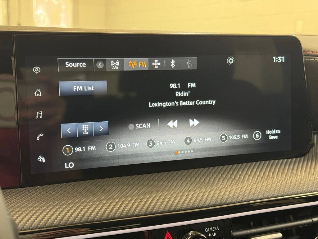 Used 2025 Nissan Kicks SR w/ Illumination Package AWD/4WD image 41