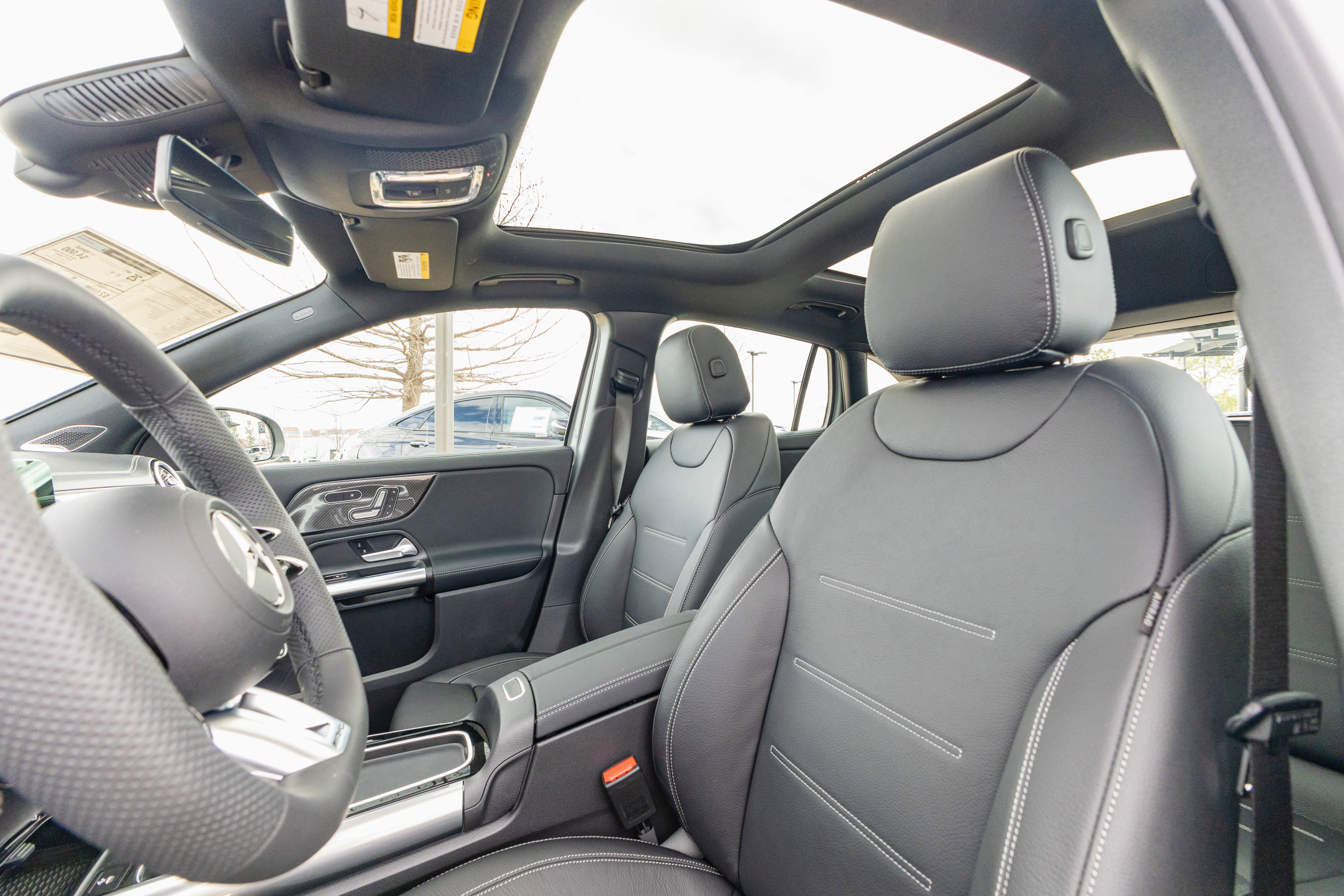 New 2026 Mercedes-Benz GLA 35 AMG 4MATIC image 20