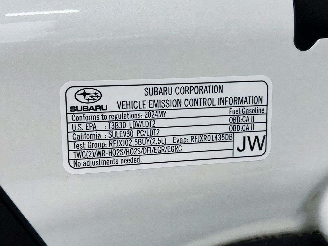 Used 2024 Subaru Outback Premium AWD/4WD image 21