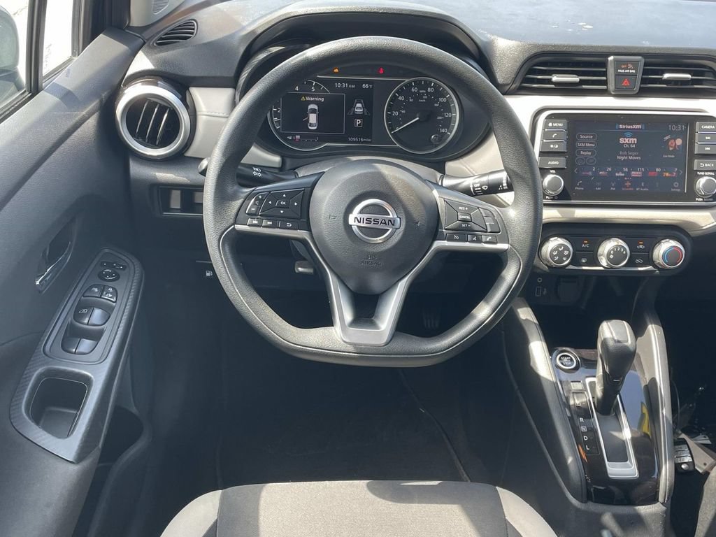Used 2022 Nissan Versa SV FWD image 13