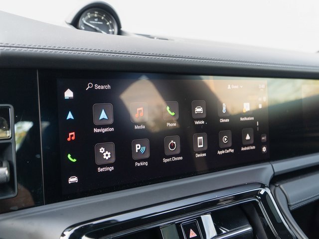 Certified 2025 Porsche Panamera GTS image 25