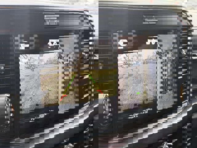 New 2026 Ford F250 Lariat w/ Lariat Premium Package image 17