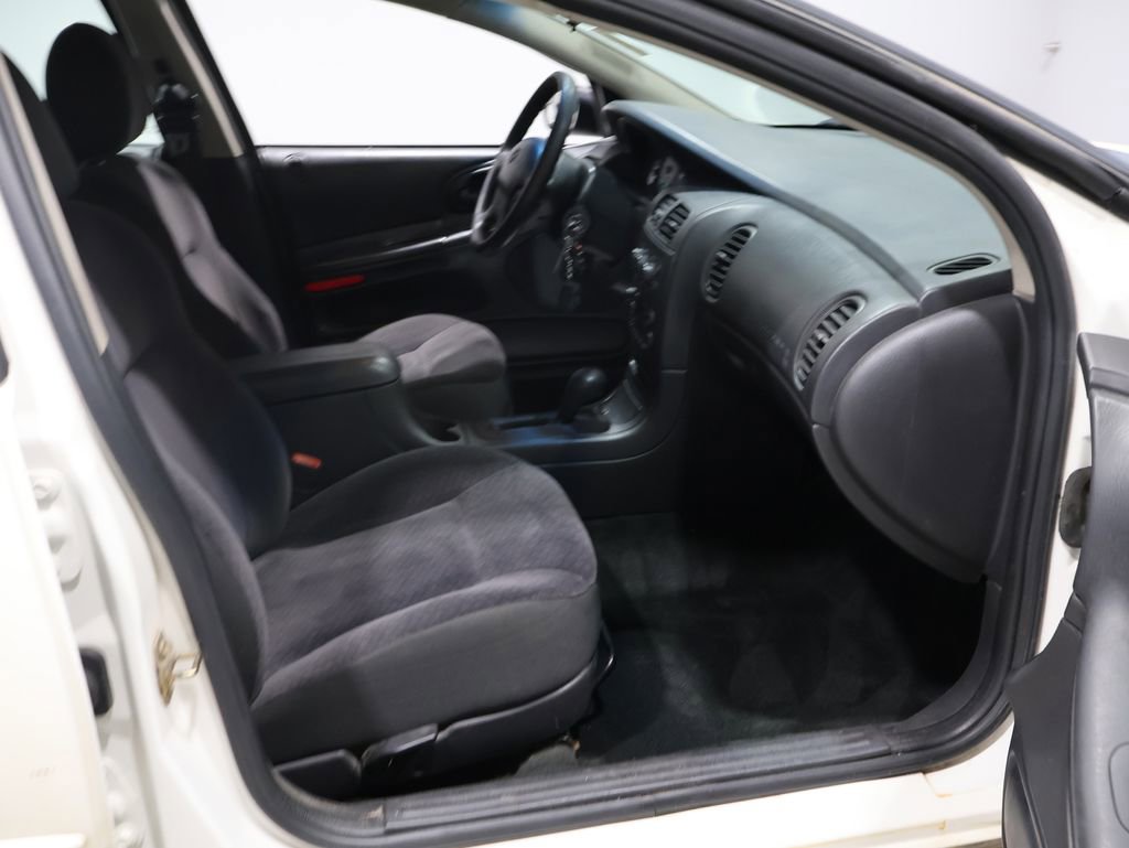 Used 2004 Dodge Intrepid SE image 21