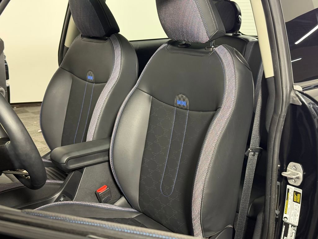 Certified 2025 MINI Cooper S image 18