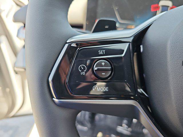 Used 2024 BMW 540i xDrive w/ Convenience Package image 17