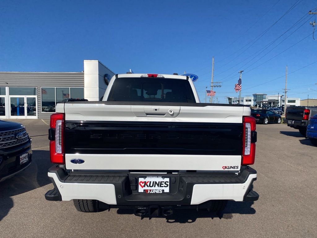 New 2026 Ford F350 Platinum w/ FX4 Off-Road Package image 8