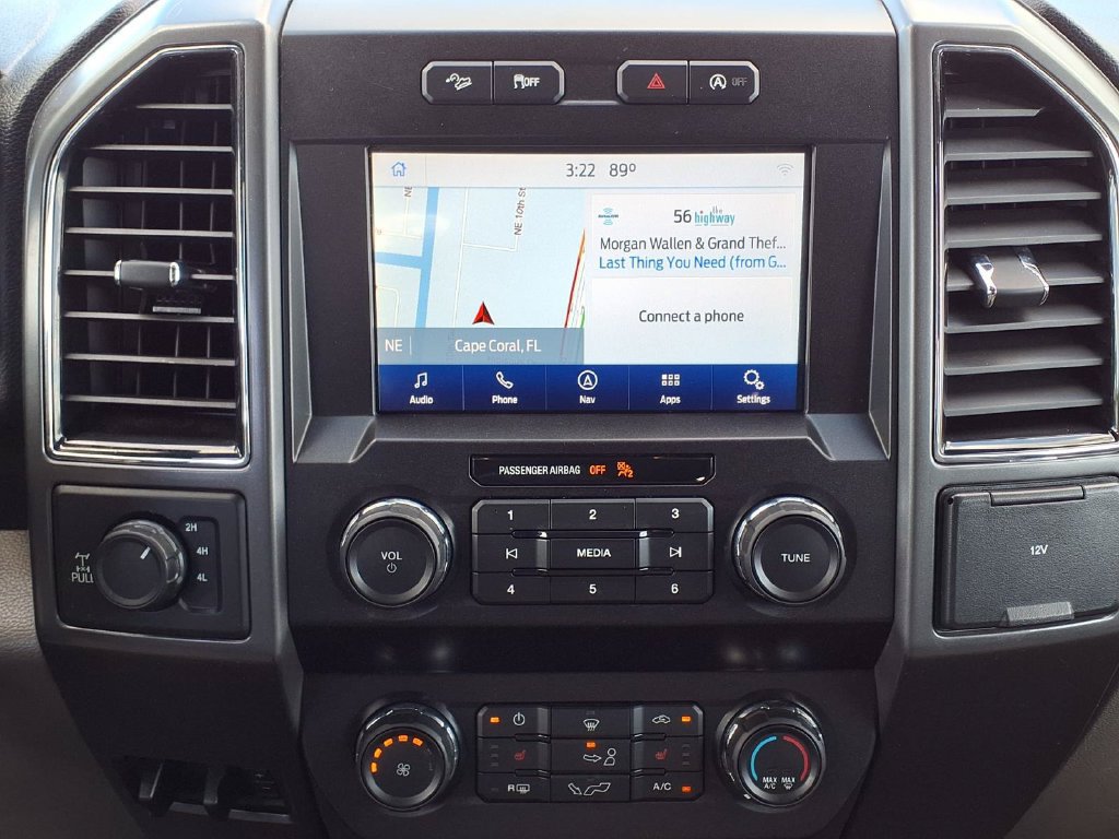 Used 2020 Ford F150 XLT w/ Equipment Group 302A Luxury AWD/4WD image 24