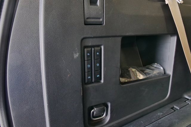 Used 2022 Ford Expedition Limited image 17