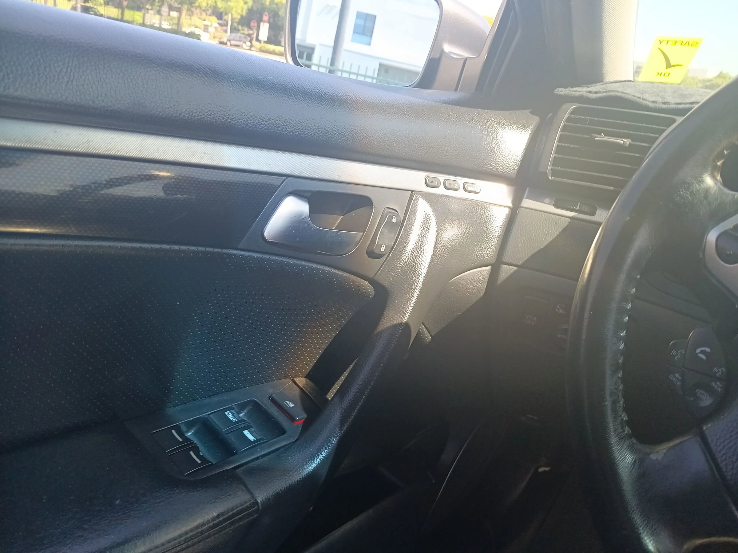 Used 2005 Acura TL image 25