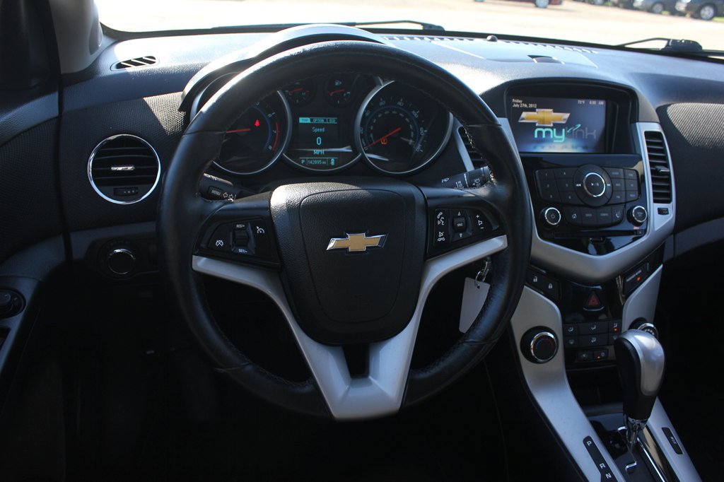 Used 2013 Chevrolet Cruze Eco FWD image 10