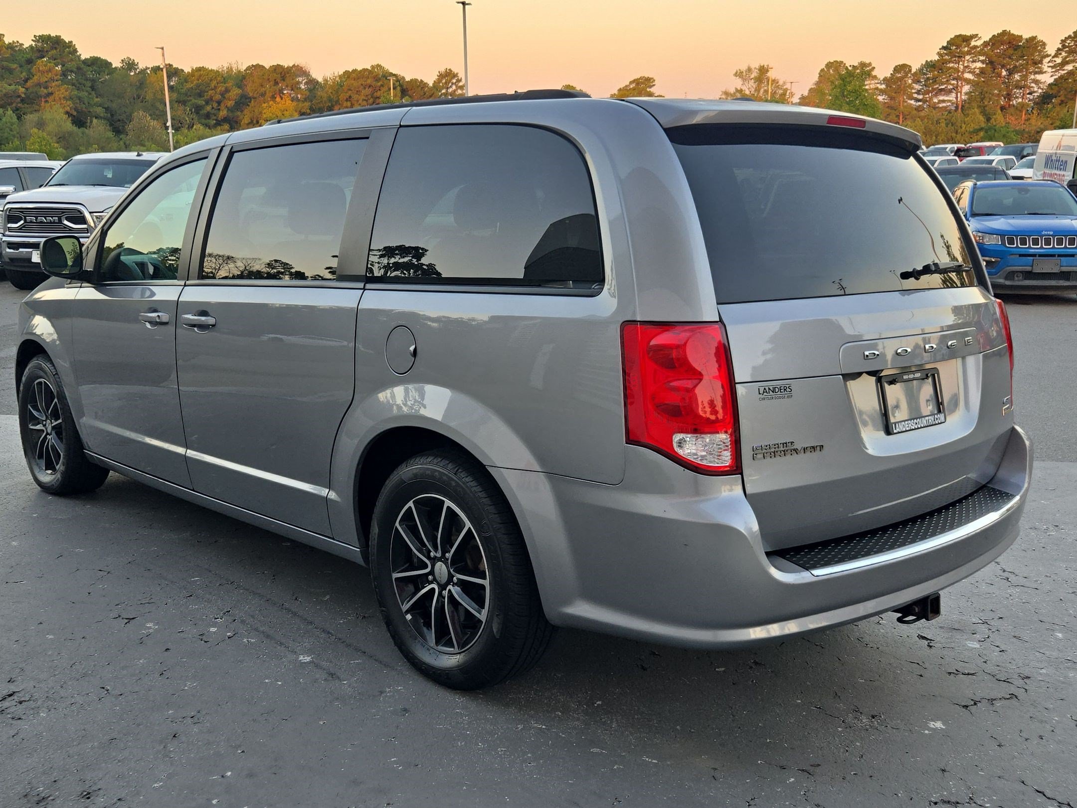 Used 2019 Dodge Grand Caravan GT FWD image 5