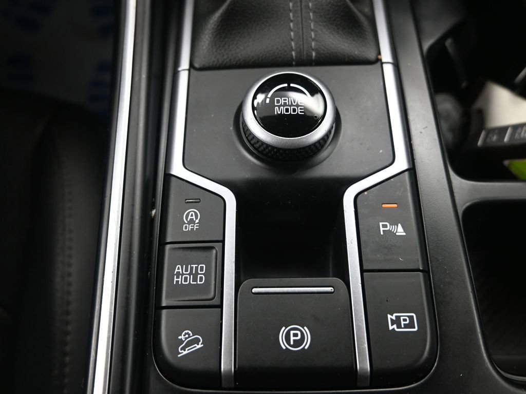 Certified 2024 Kia Sorento EX w/ Panoramic Sunroof Package image 25