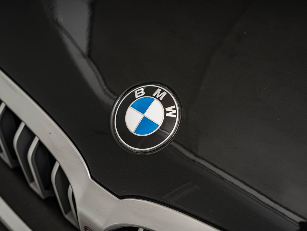 Certified 2023 BMW ALPINA B8 xDrive Gran Coupe AWD/4WD image 3
