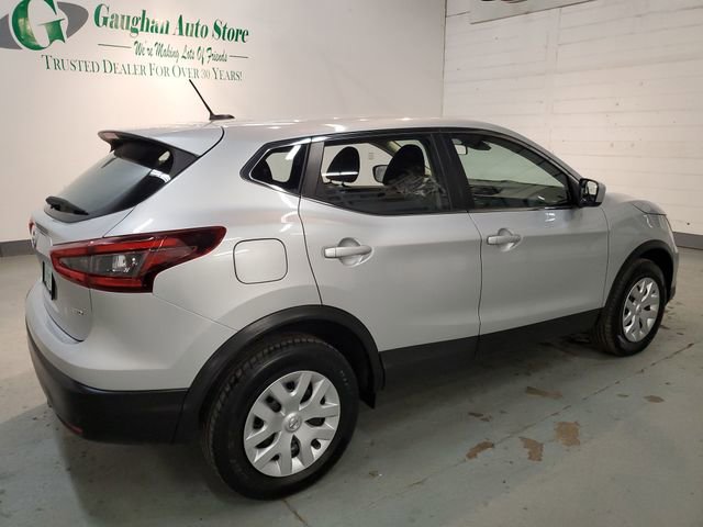 Used 2020 Nissan Rogue Sport S image 6